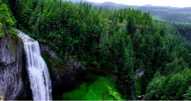 waterfall picture implying divorce mediation Portland Oregon