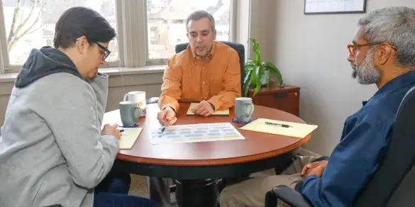 Portland Mediator showing divorce map to clients